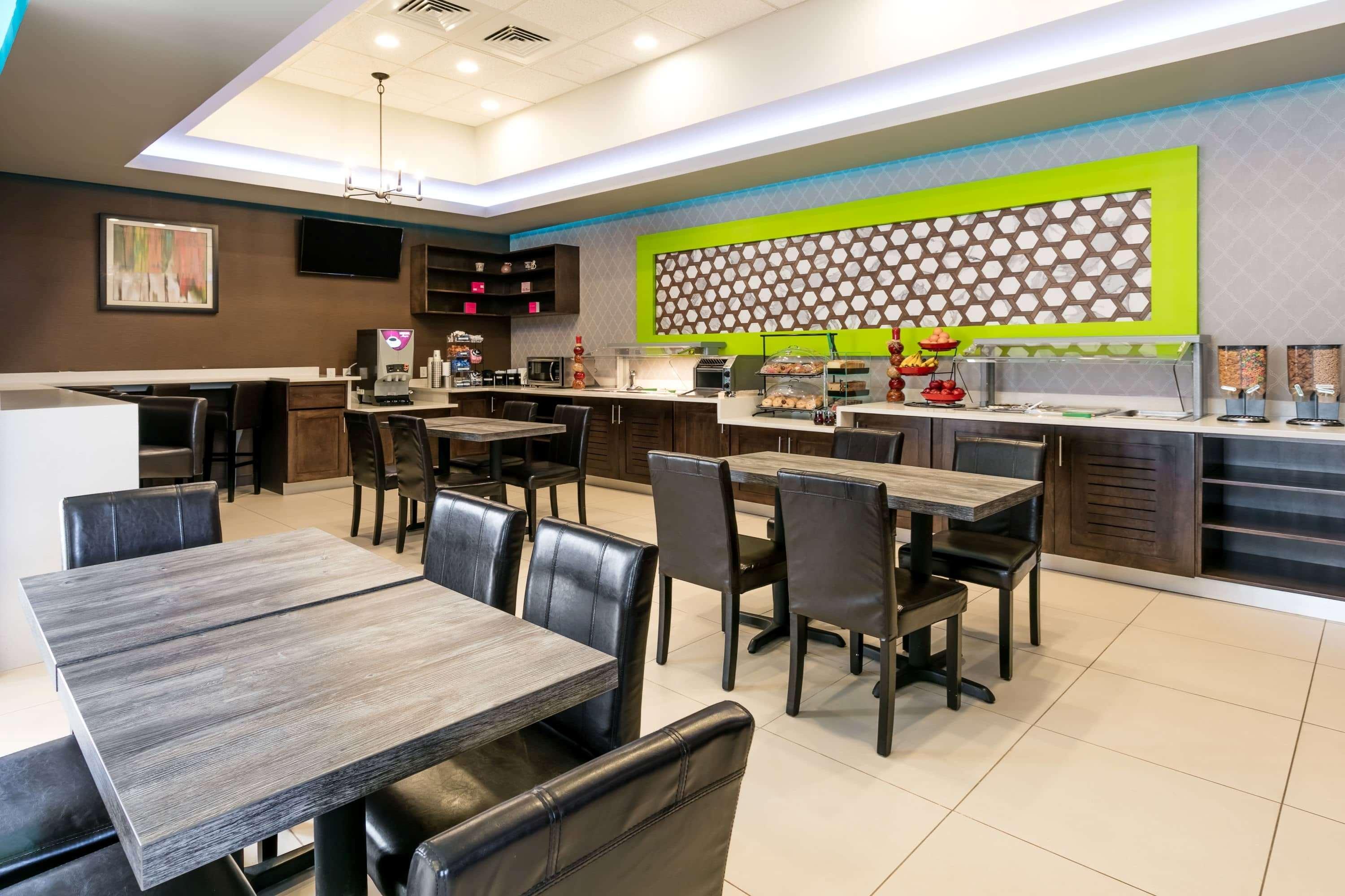 Ramada By Wyndham El Paso Hotell Exteriör bild